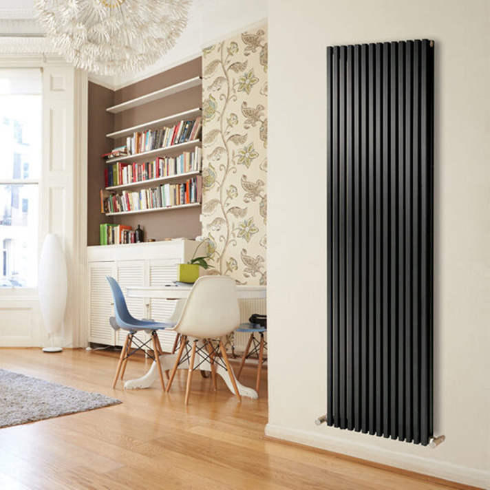 Plug-in electric designer radiator with digital thermostat